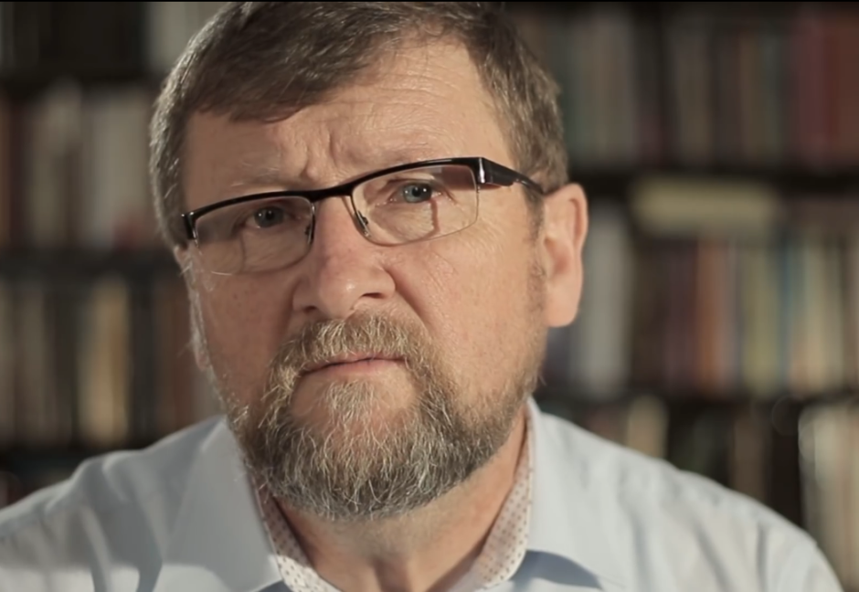 Jacek Pulikowski: Rozwiązłość obyczajów godzi w rodzinę