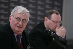 Duchowe manowce polityki – obejrzyj film z debaty wokół opus magnum Voegelina