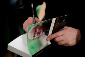 Wojciech Stanisławski o książce ks. Sochonia: Notes metafizyczny