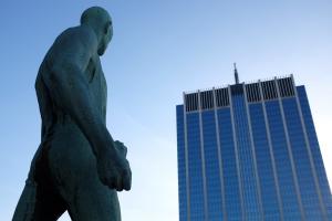 Natalia Szerszeń: Utopia skończoności. „O kulturze i rewolucji” Bronisława Wildsteina 
