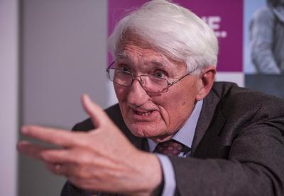 Rafał Wonicki: Zmagania Habermasa z ideą ładu światowego