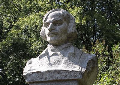 Marian Sworzeń: Nieżyn