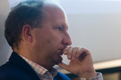 Sztuka i tożsamość. Rozmowa z Andrzejem Szczerskim