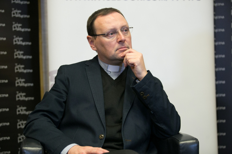 Ks. Jacek Grzybowski: Paradoksy demokracji – pomiędzy rozumnym wyborem a pragmatyką i emocją