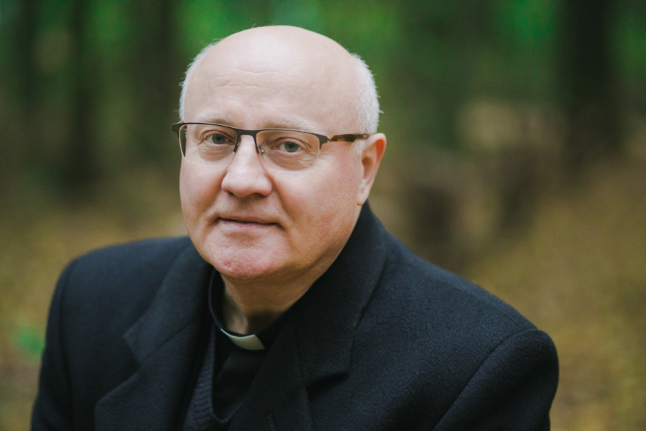 Wojciech Kaliszewski: „A ja widzę to wszystko”. O wierszach Jana Sochonia