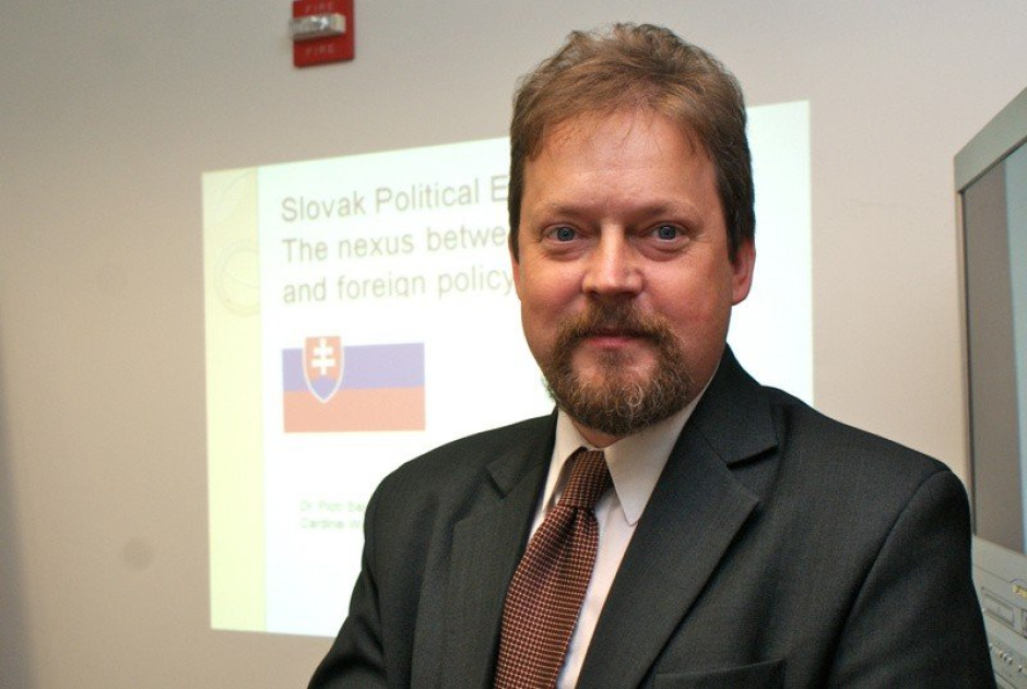Piotr Bajda: Słowacy – fenomen spóźnionej tożsamości