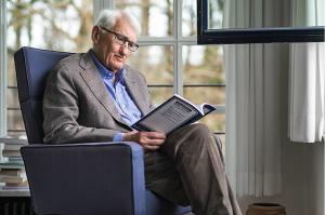 Ks. Jacek Grzybowski: Jürgen Habermas – nieustanne pragnienie racjonalności