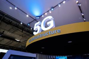 Przemysław Mrówka: 5G, czyli jak sieć dzieli
