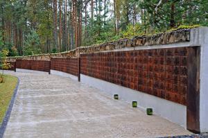 „Iskra pamięci”. W Warszawie zapłonie 20 tysięcy zniczy ku pamięci ofiar mordu katyńskiego