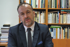 Maciej Urbanowski zachęca do wsparcia książki „Żuawi nicości”