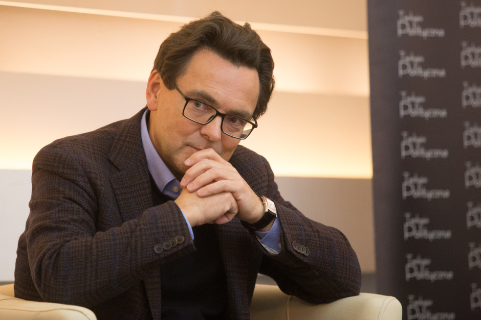 Dariusz Karłowicz o kryzysie liberalnej demokracji w „Tygodniku Powszechnym”