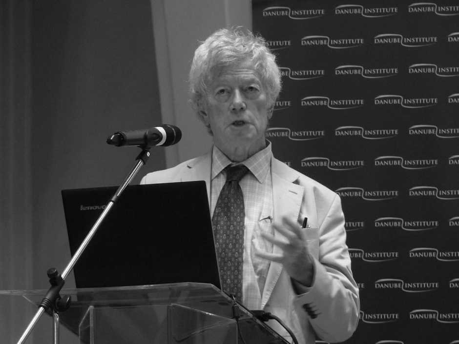 Zmarł sir Roger Scruton, pisarz i myśliciel