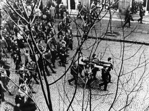 Stanisław Ligarski: Intelektualiści milczeli zupełnie. Twórcy wobec Grudnia 1970 r. 