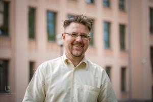 Koniec epoki amerykańskich misjonarzy. Rozmowa z Ryszardem Machnikowskim 