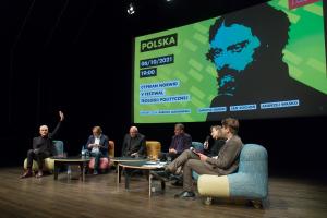 Nie stąd. Relacja z pierwszego dnia V Festiwalu Teologii Politycznej