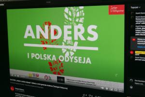 Z nieludzkiej ziemi. Relacja z debaty o armii Andersa