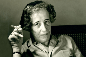 [DZIŚ] Wykład Marka A. Cichockiego o Europie Środkowej w ujęciu Hannah Arendt