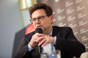 Dariusz Karłowicz: Filozofowanie jako rozmowa z tradycją