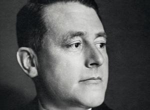 Paweł Kaczorowski: Carl Schmitt – eschatologia i polityka 
