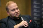 Uczestniczyć jeszcze bardziej. Rozmowa z Łukaszem Jasiną 