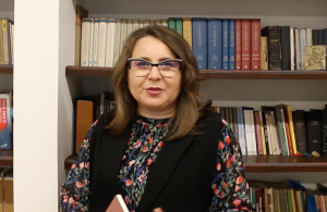 [ZOBACZ] Izabela Rutkowska opowiada o książce „Przez zasłonę ciała”