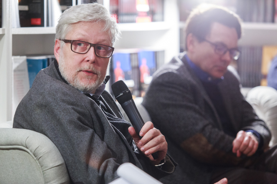 [NAGRANIE + GALERIA ZDJĘĆ] Bez powrotu do starego ładu. Relacja z debaty o wojnie w Ukrainie
