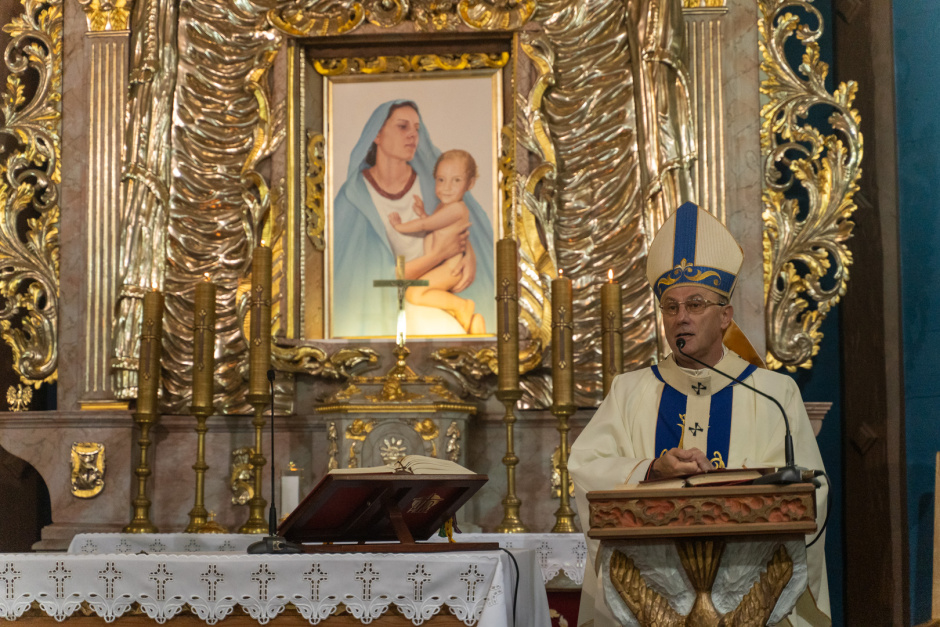 Parlin: Homilia Prymasa Polski abp. Wojciecha Polaka