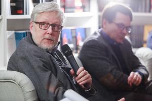 [NAGRANIE + GALERIA ZDJĘĆ] Bez powrotu do starego ładu. Relacja z debaty o wojnie w Ukrainie