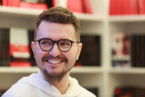 Jacek Hajnos OP: Fragment nieskończonej całości 