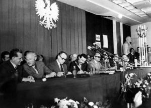 Wobec dwóch „Solidarności”. Rozmowa ze Zbigniewem Stawrowskim