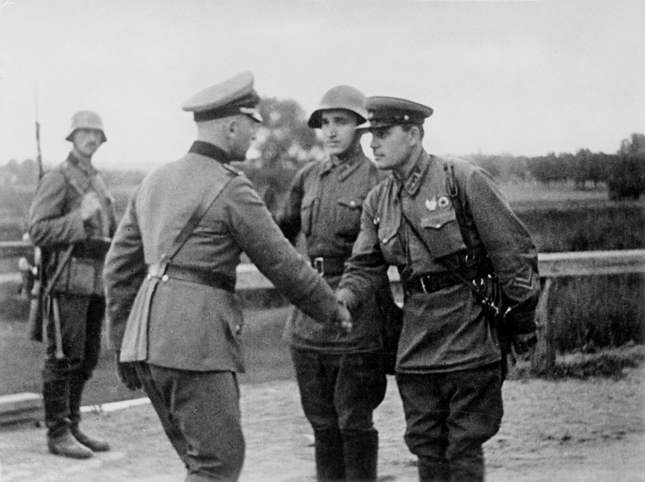 Witold Sokała: Osie zła
