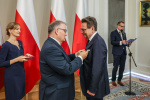 Jesteśmy dumni! Dariusz Karłowicz z Krzyżem Oficerskim Orderu Odrodzenia Polski