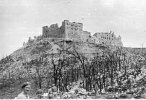 Tomasz Leszkowicz: Dobrzy żołnierze i zły generał. Pamięć bitwy o Monte Cassino w PRL