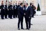 Łukasz Maślanka: W polityce zagranicznej Francja powoli odzwyczaja się od stabilności