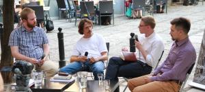Czy literatura jest życiu publicznemu potrzebna?
