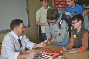 Fundacja Świętego Mikołaja odwiedziła swoich łódzkich stypendystów