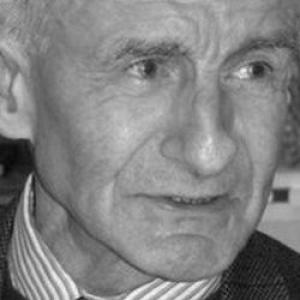 Nigdy bez Hłaski nie wybrałbym się wieczorem na Pragę