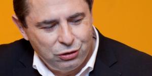Bronisław Wildstein odznaczony Orderem Orła Białego